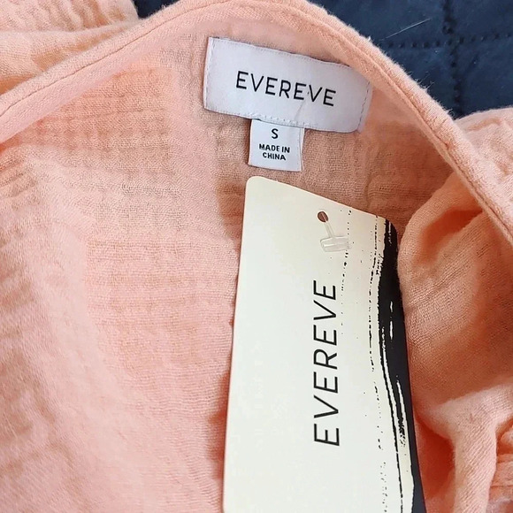 NWT Evereve Connor Smocked V Neck Top - Picture 7 of 8